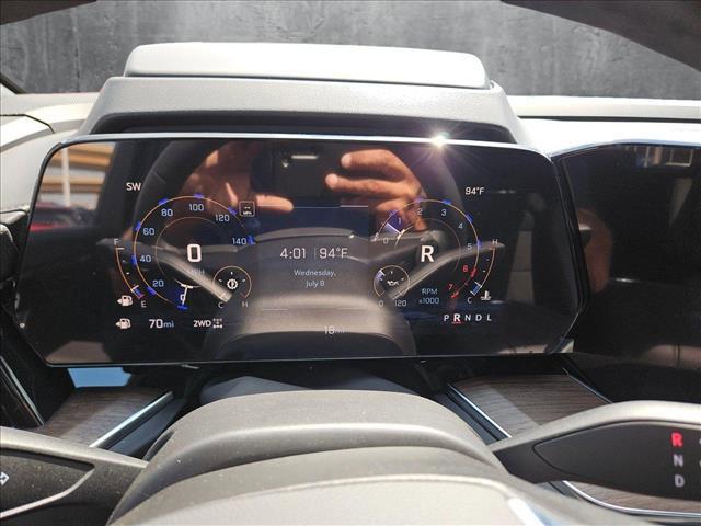 new 2025 Chevrolet Traverse car, priced at $54,595