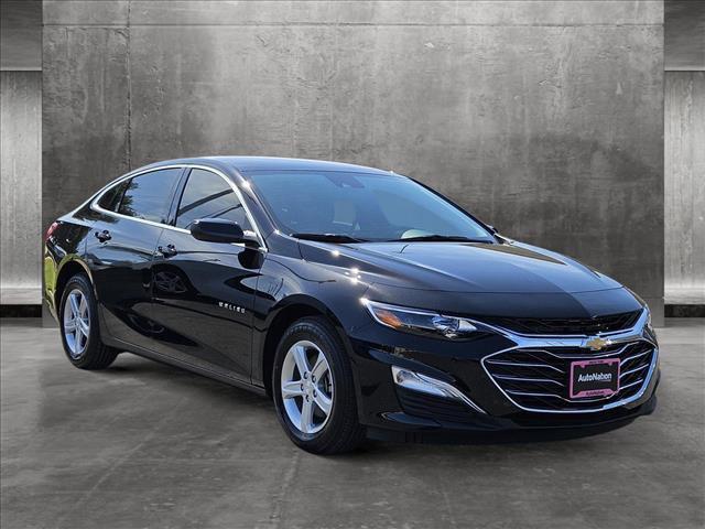 new 2025 Chevrolet Malibu car, priced at $22,995