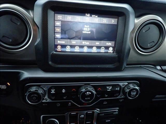 used 2021 Jeep Gladiator car, priced at $32,463