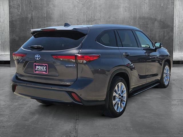 used 2022 Toyota Highlander Hybrid car, priced at $38,995