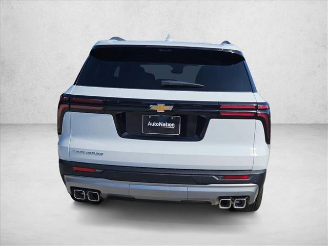 new 2026 Chevrolet Traverse car, priced at $40,499