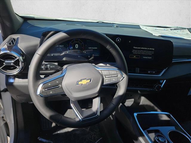 new 2026 Chevrolet Equinox car, priced at $25,495