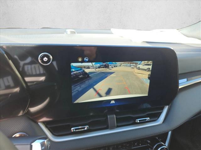 new 2026 Chevrolet Equinox car, priced at $25,495