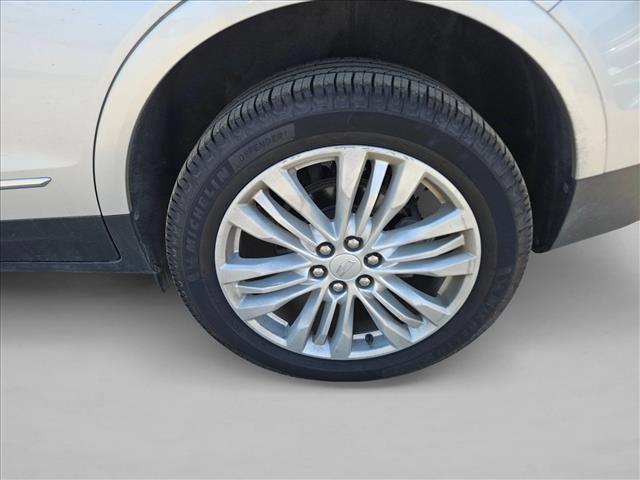 used 2019 Cadillac XT5 car, priced at $22,495