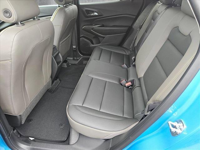 new 2025 Chevrolet Trax car, priced at $25,995