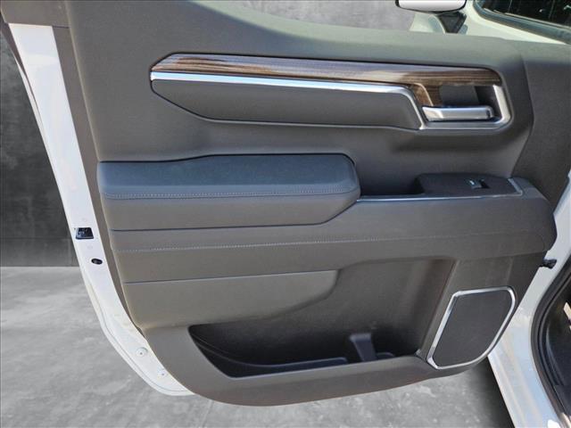new 2025 Chevrolet Silverado 1500 car, priced at $43,585