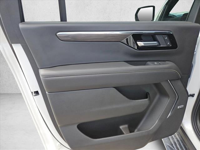 new 2025 Chevrolet Suburban car, priced at $72,315