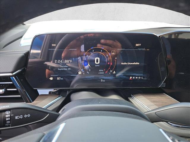 new 2025 Chevrolet Suburban car, priced at $72,315