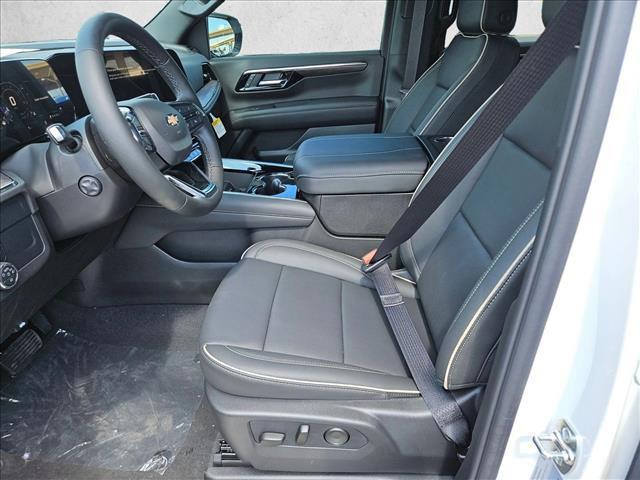 new 2025 Chevrolet Suburban car, priced at $72,315