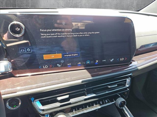 new 2025 Chevrolet Traverse car, priced at $51,295