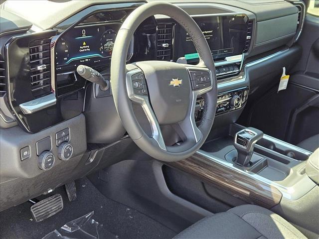 new 2025 Chevrolet Silverado 1500 car, priced at $45,095