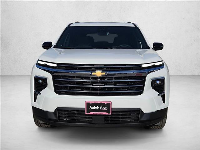new 2026 Chevrolet Traverse car, priced at $42,420