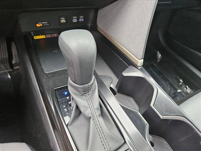 used 2025 Toyota Camry car, priced at $28,995
