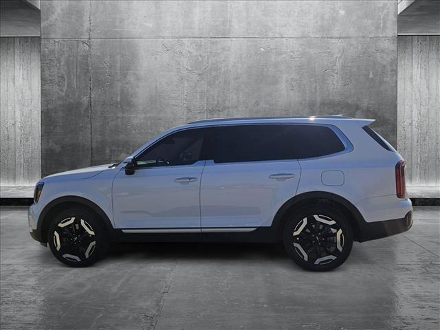 used 2024 Kia Telluride car, priced at $34,490