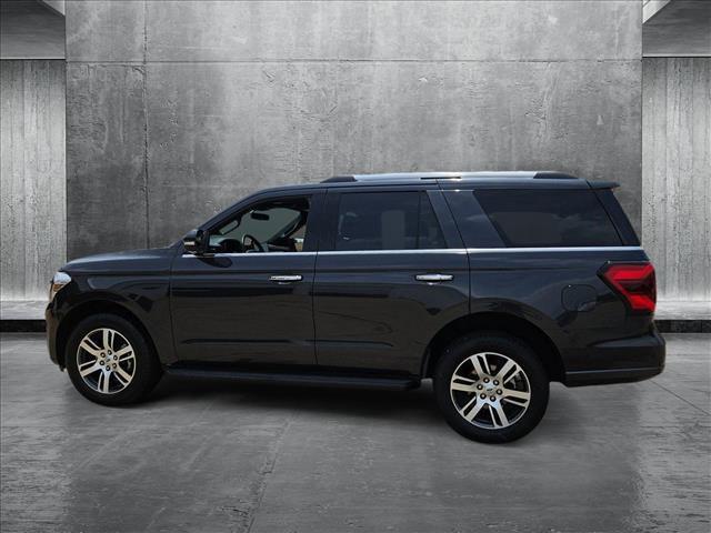 used 2024 Ford Expedition car, priced at $52,990