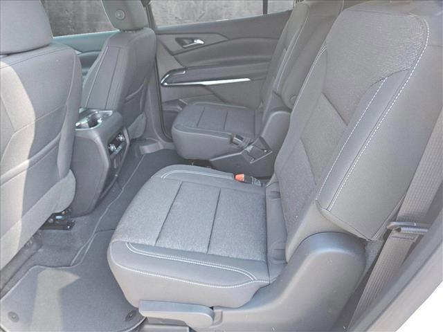 new 2025 Chevrolet Traverse car, priced at $42,095