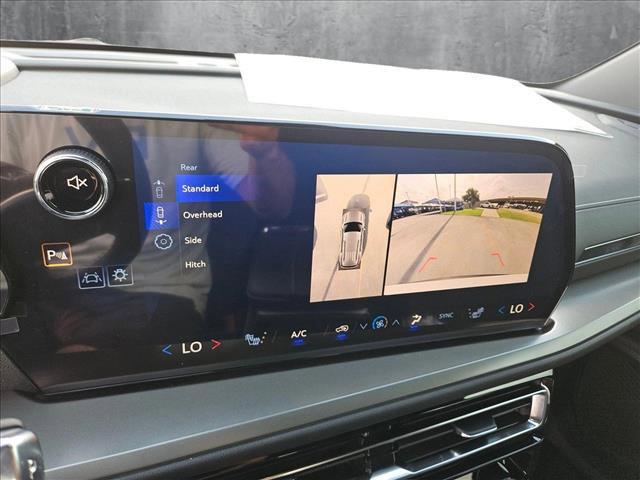 new 2025 Chevrolet Traverse car, priced at $42,095