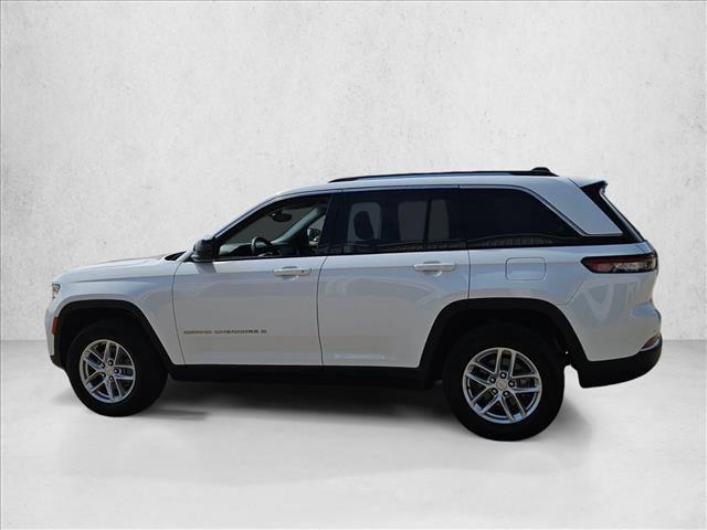 used 2024 Jeep Grand Cherokee car, priced at $28,495