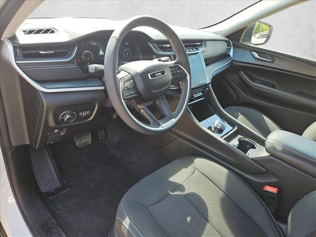 used 2024 Jeep Grand Cherokee car, priced at $28,495