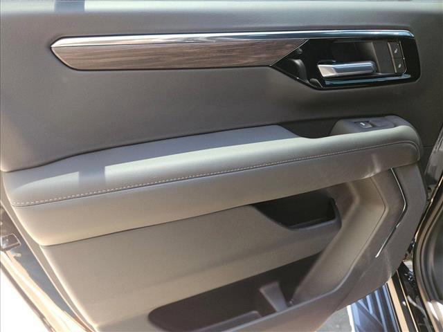 new 2025 Chevrolet Suburban car, priced at $65,295