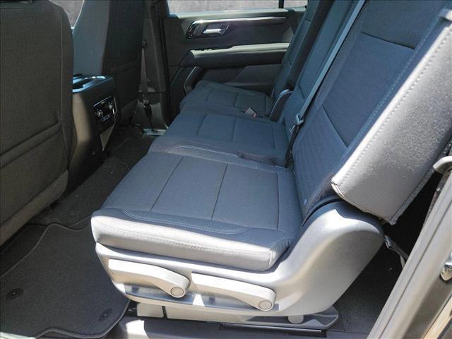 new 2025 Chevrolet Suburban car, priced at $65,295