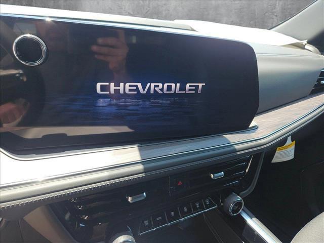 new 2025 Chevrolet Suburban car, priced at $65,295