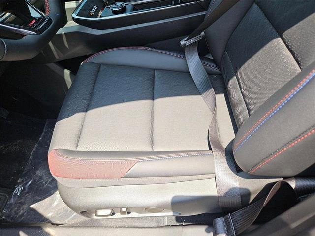new 2026 Chevrolet Equinox car, priced at $33,332