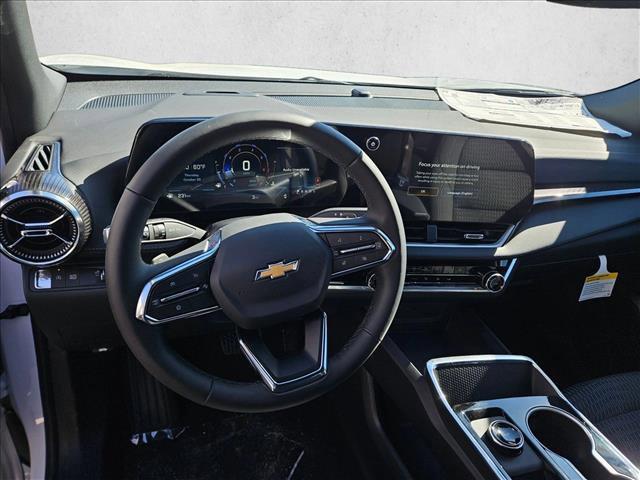 new 2026 Chevrolet Equinox car, priced at $25,495