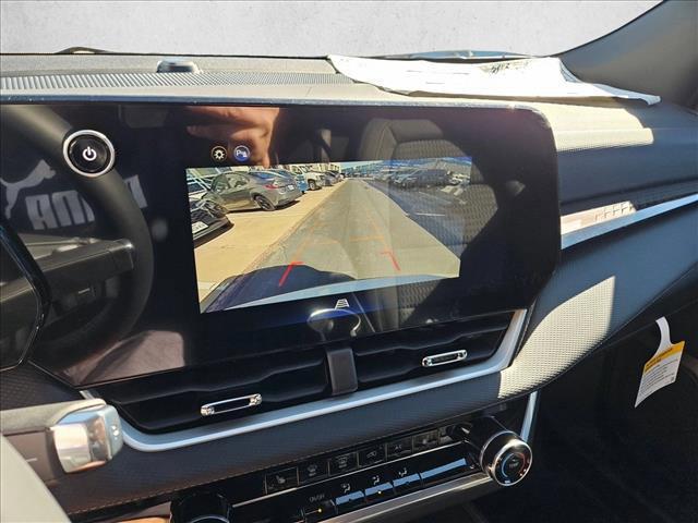 new 2026 Chevrolet Equinox car, priced at $25,495