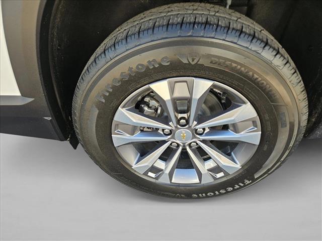 new 2026 Chevrolet Equinox car, priced at $25,495