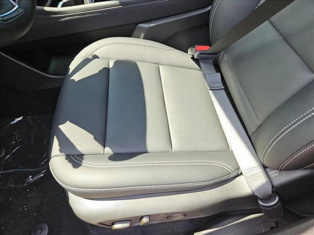 new 2025 Chevrolet Traverse car, priced at $46,475
