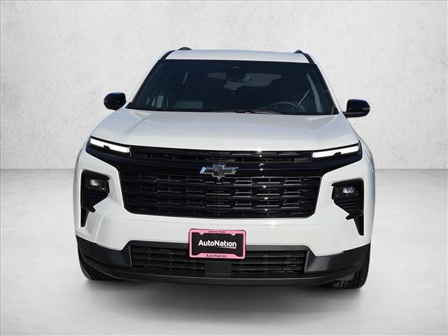 new 2026 Chevrolet Traverse car, priced at $43,205