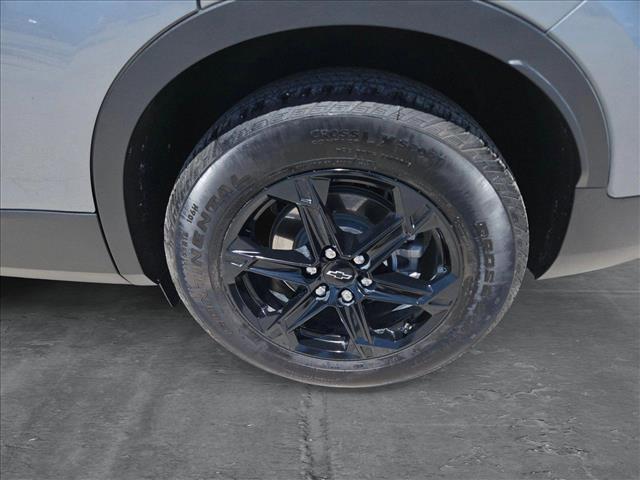 used 2025 Chevrolet Blazer car, priced at $30,995