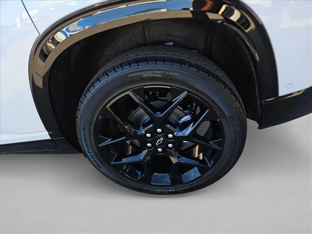 new 2026 Chevrolet Traverse car, priced at $57,017