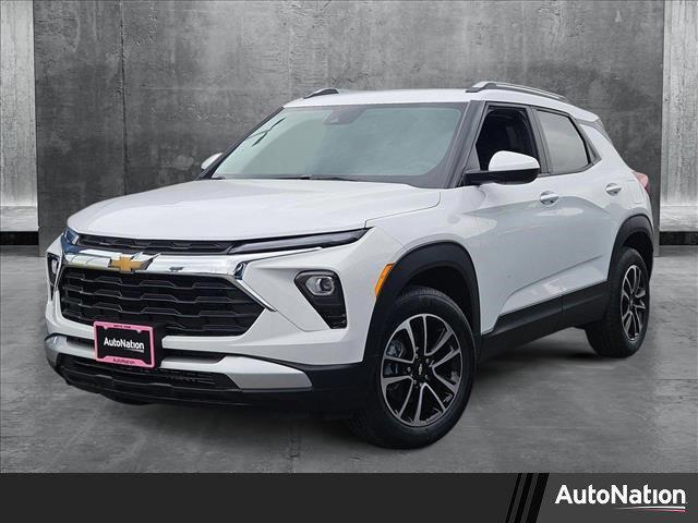 new 2025 Chevrolet TrailBlazer car, priced at $23,995