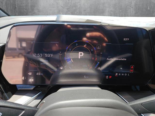 new 2025 Chevrolet Suburban car, priced at $72,010