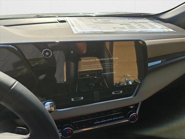 new 2026 Chevrolet Equinox car, priced at $32,395