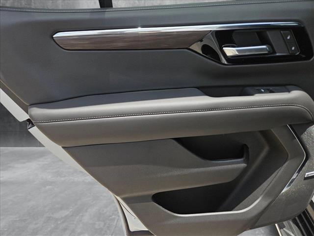 new 2025 Chevrolet Tahoe car, priced at $68,605