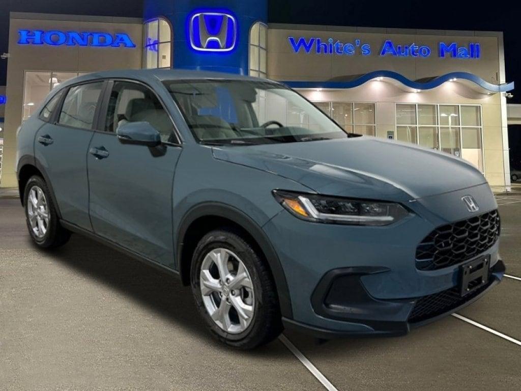 new 2025 Honda HR-V car, priced at $28,467