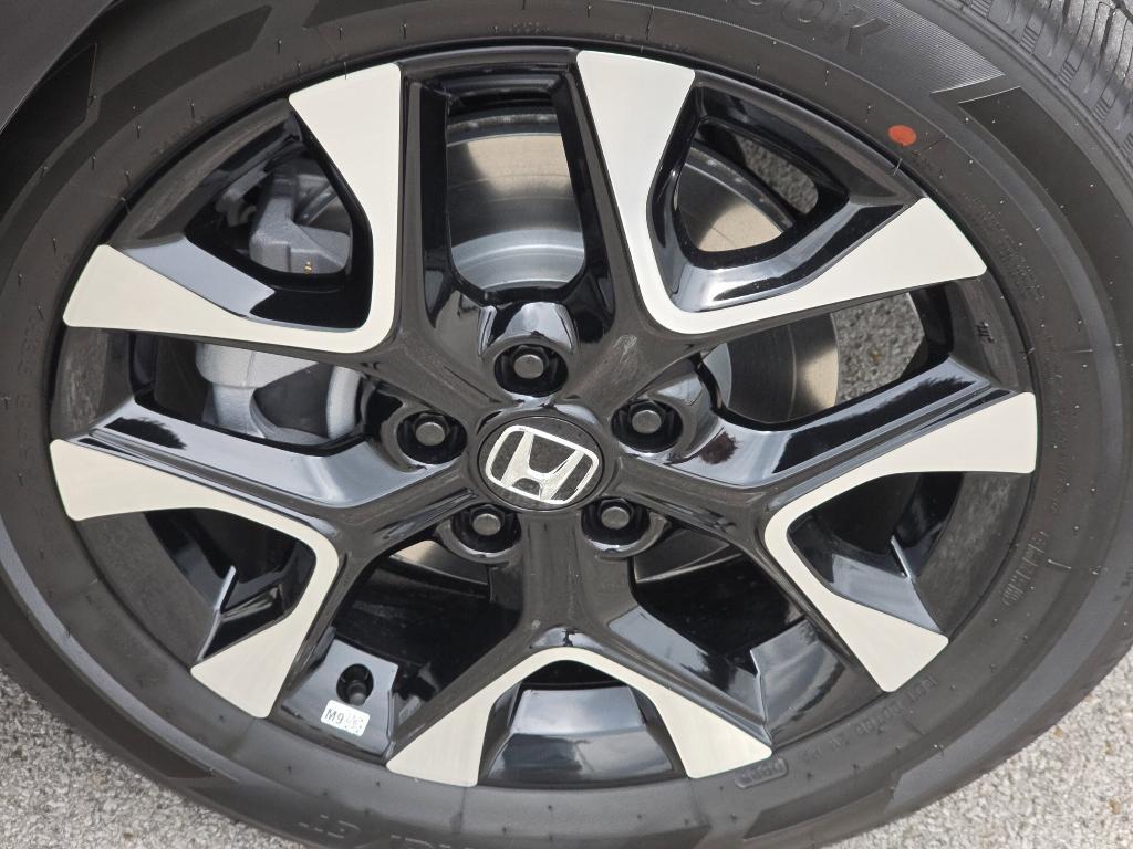new 2026 Honda HR-V car, priced at $31,946