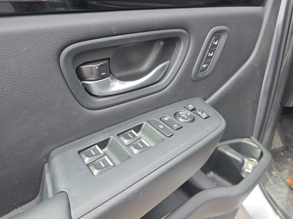 used 2024 Honda Pilot car, priced at $44,988