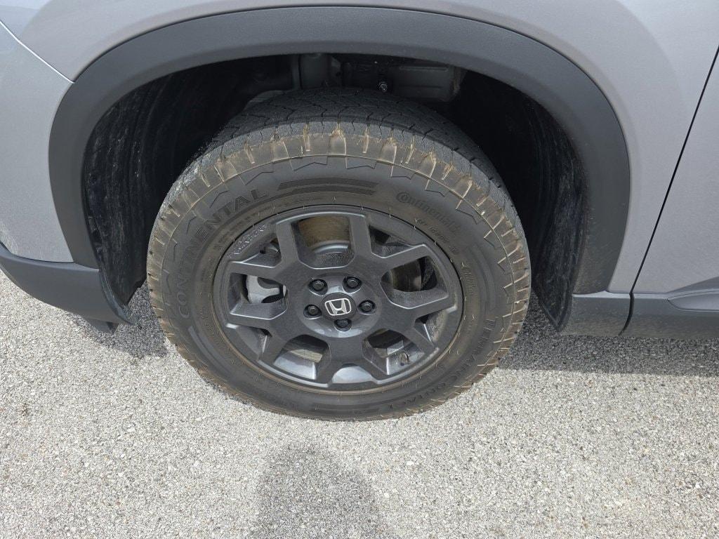 used 2024 Honda Pilot car, priced at $44,988