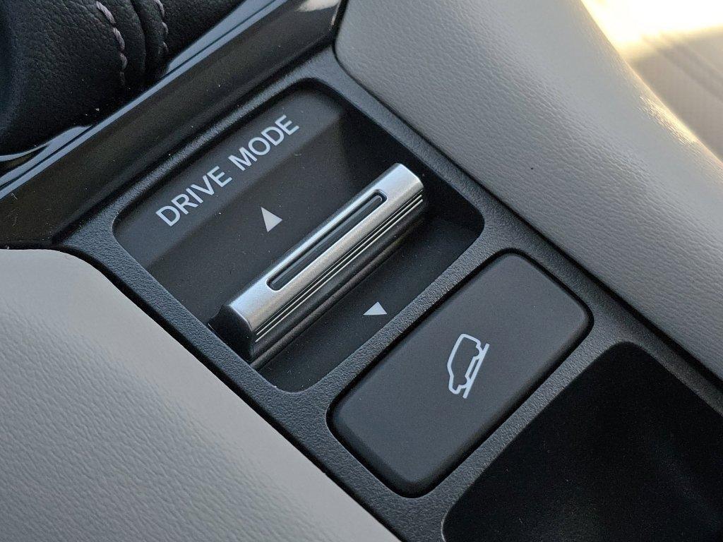 new 2025 Honda HR-V car, priced at $28,176