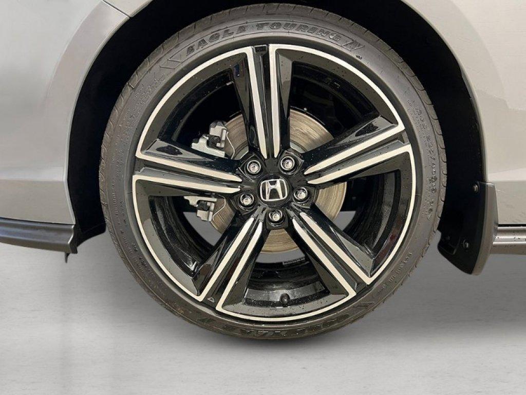 new 2025 Honda Accord Hybrid car, priced at $33,655