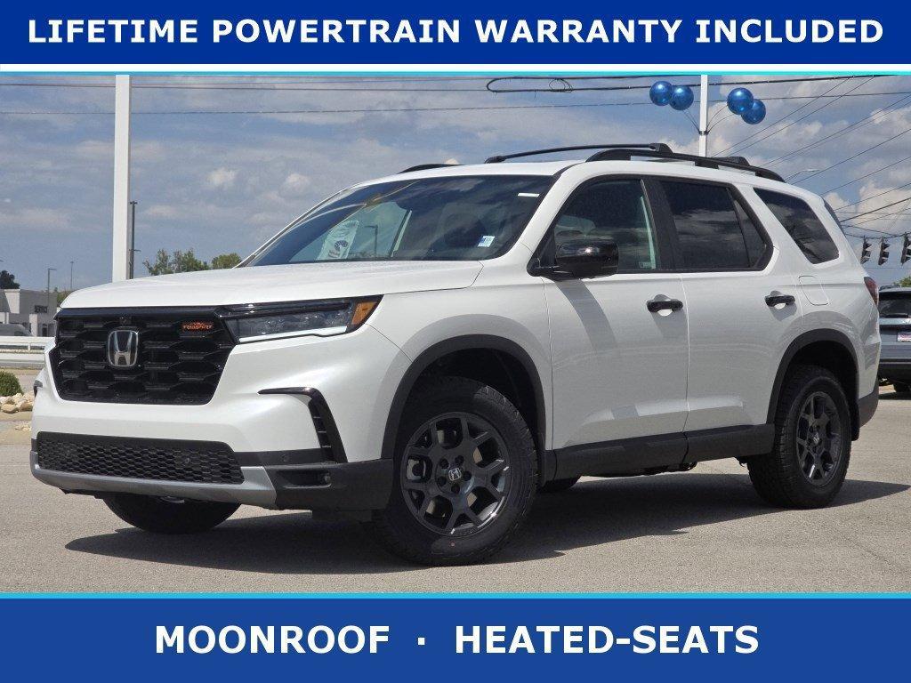new 2025 Honda Pilot car, priced at $49,259