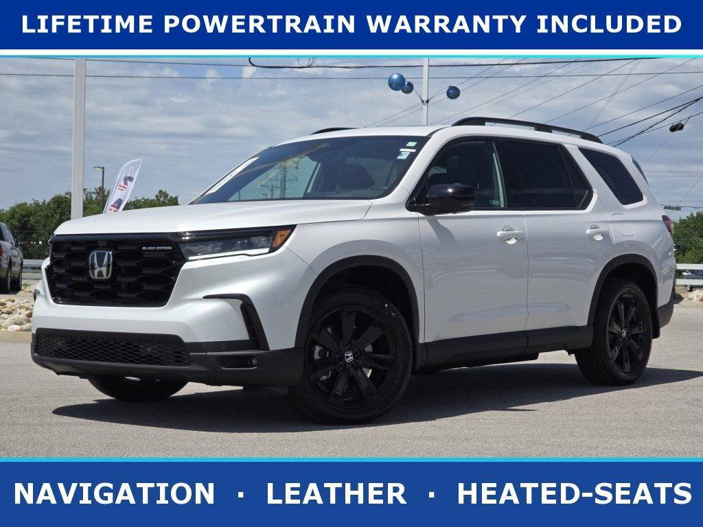 new 2025 Honda Pilot car, priced at $52,981