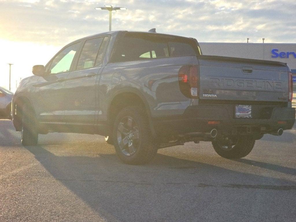 new 2025 Honda Ridgeline car, priced at $45,287