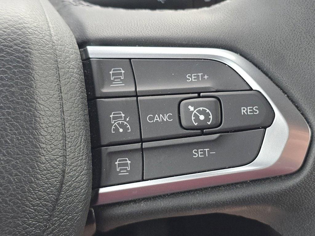 used 2023 Jeep Compass car, priced at $23,930