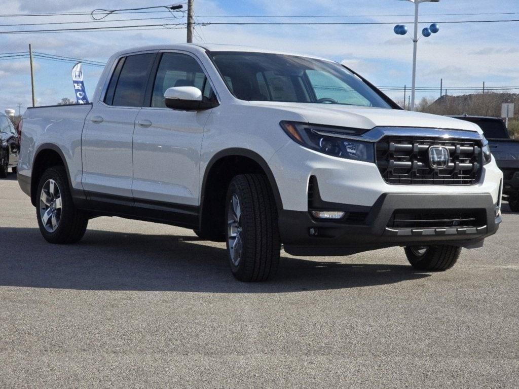 new 2025 Honda Ridgeline car, priced at $43,283