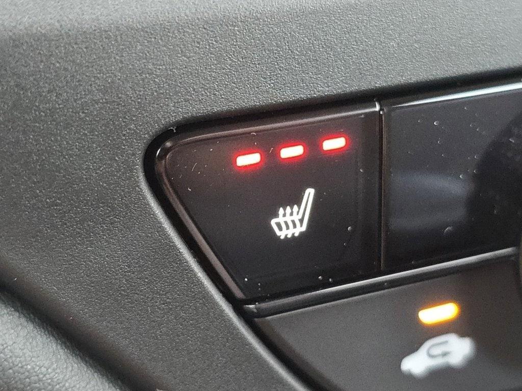 new 2025 Honda Accord car, priced at $30,274